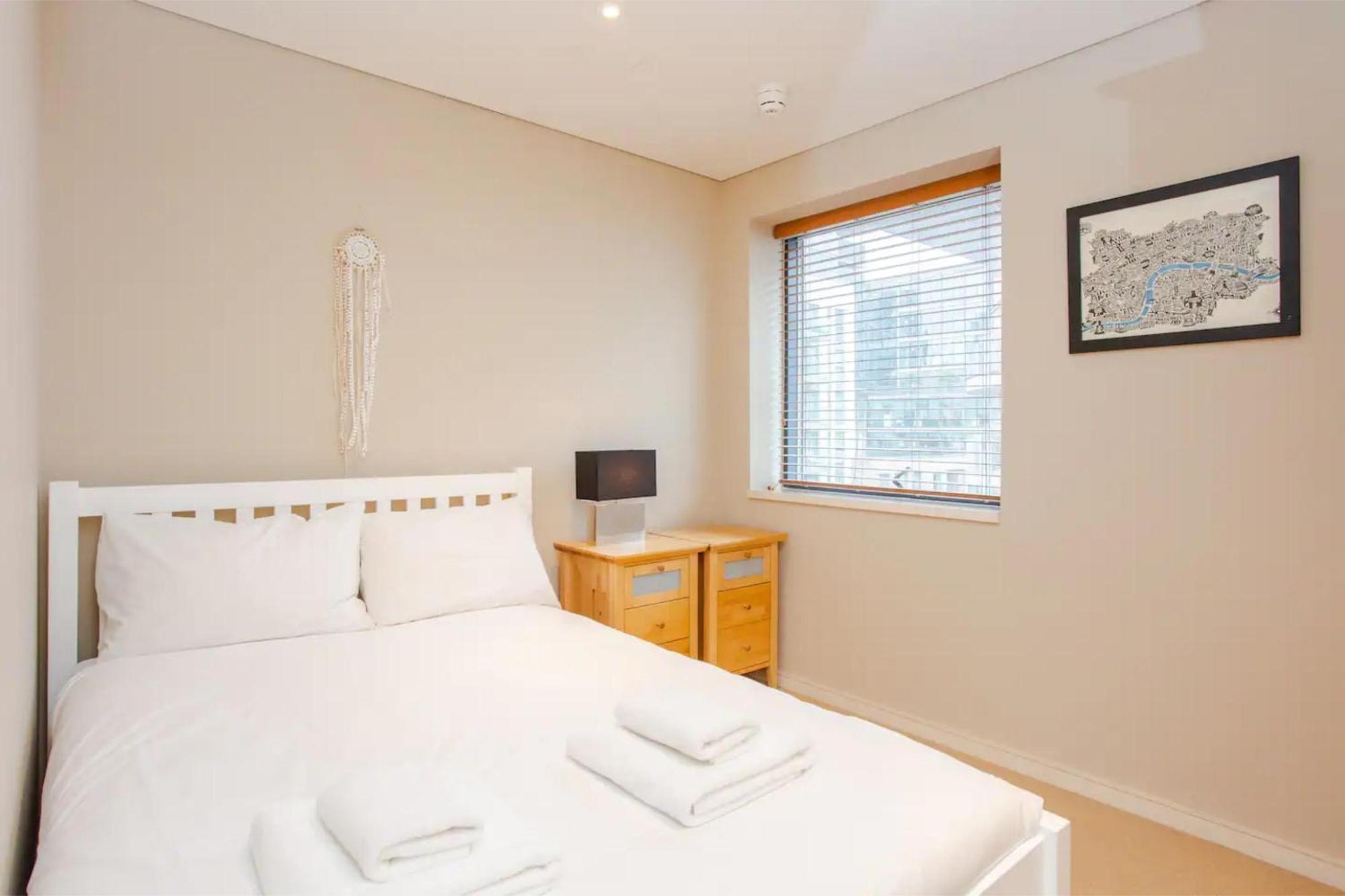 Modern 3 Bedroom Apartment In Paddington ロンドン エクステリア 写真