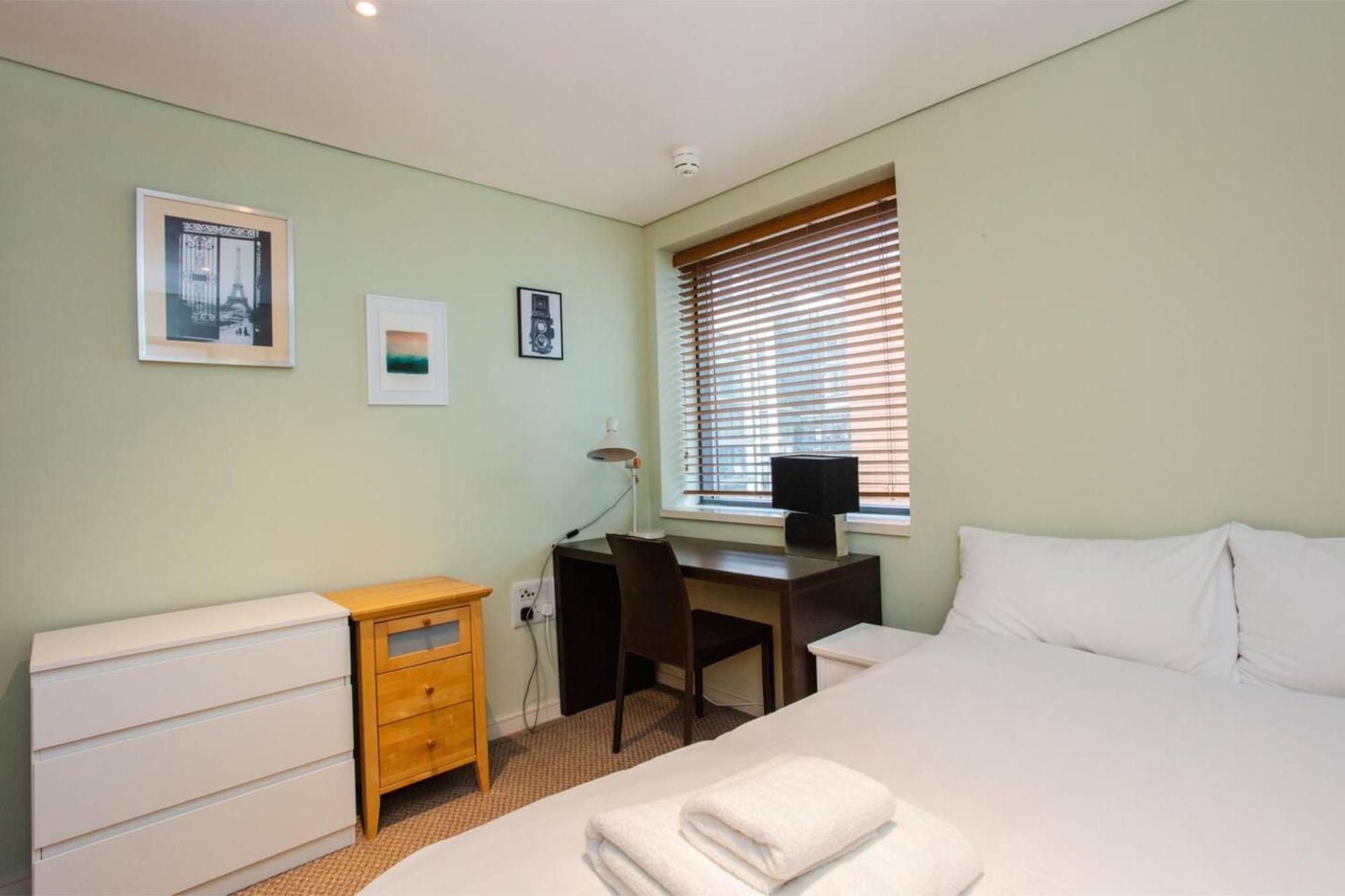 Modern 3 Bedroom Apartment In Paddington ロンドン エクステリア 写真